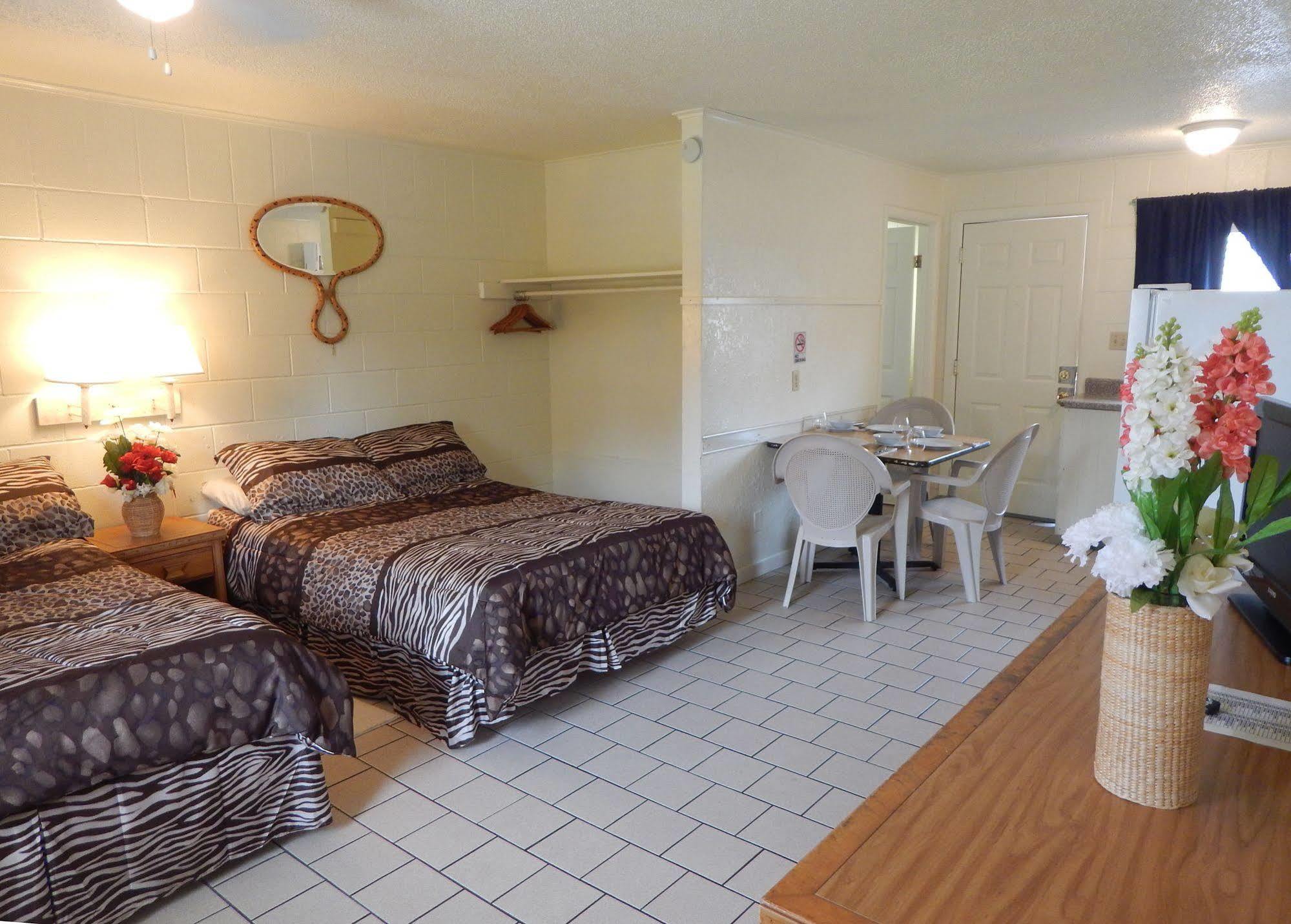 South Beach Inn Beach Motel South Padre Island Eksteriør billede